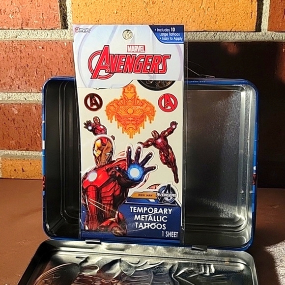 Vintage Marvel the Avengers Metal Lunch Box - Picture 8 of 10
